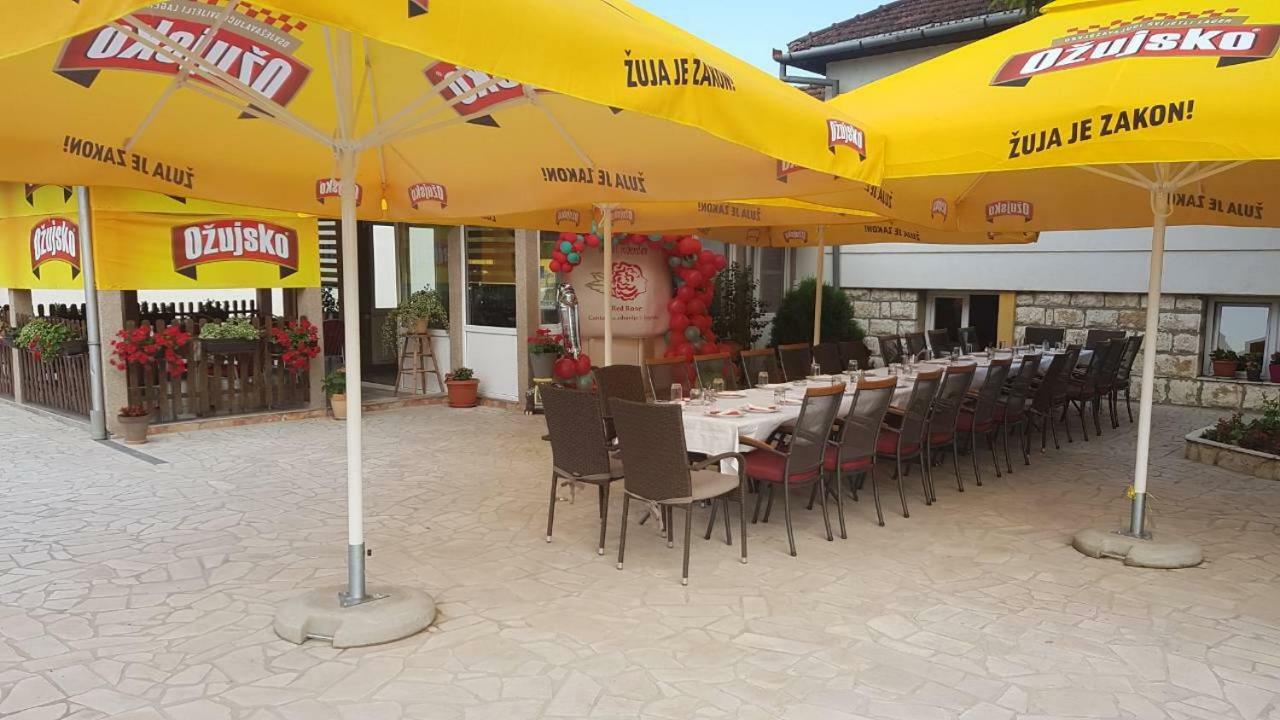 Guesthouse "Ines" Doboj Exterior foto